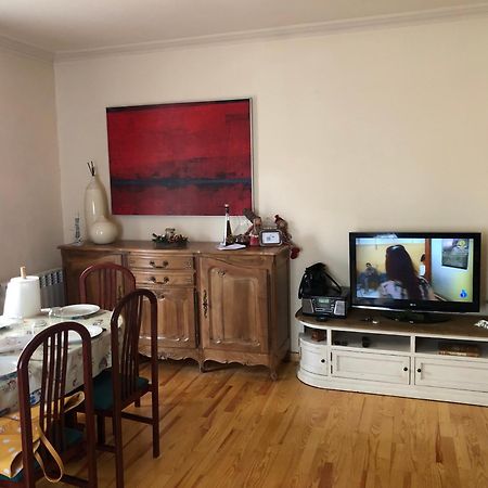 Maison Biscuit. Apartament A La Placa De La Vila Camprodon Esterno foto