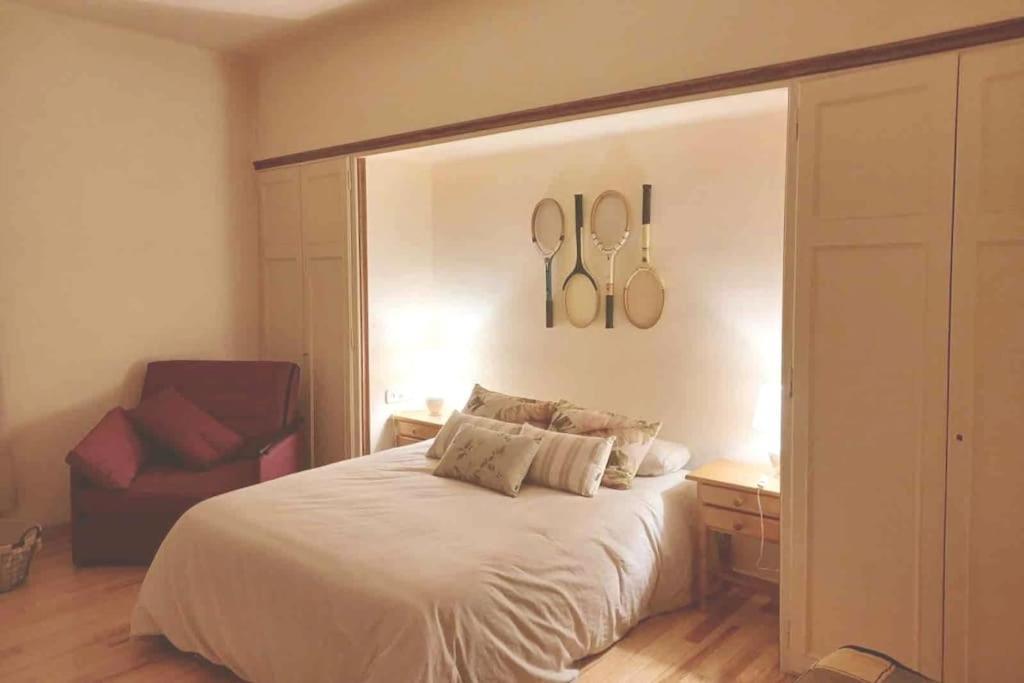Maison Biscuit. Apartament A La Placa De La Vila Camprodon Esterno foto